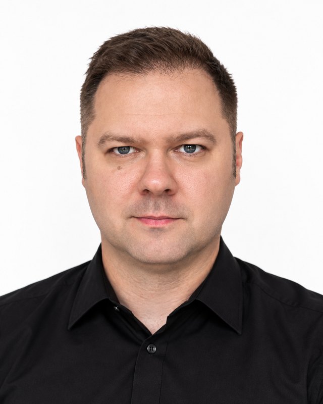 Юрий Шахназаров