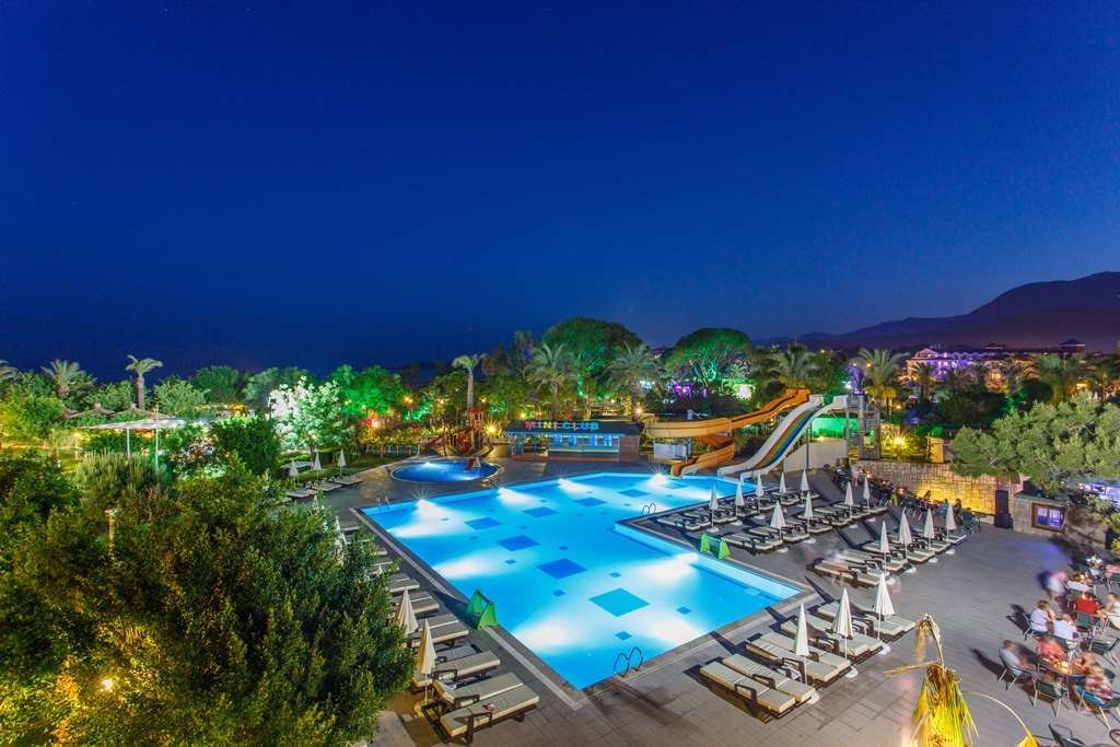 Lucida Beach Hotel