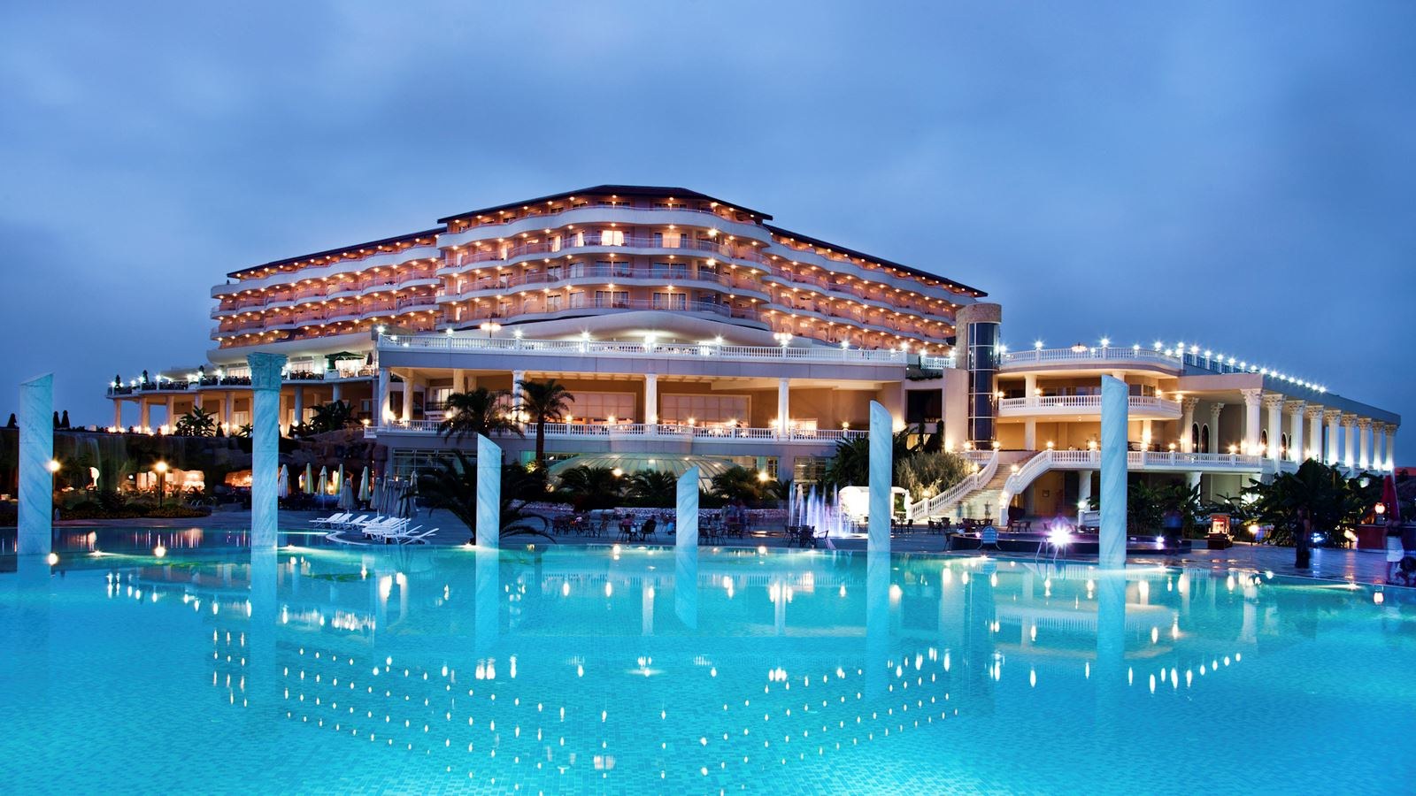 Starlight Resort Hotel