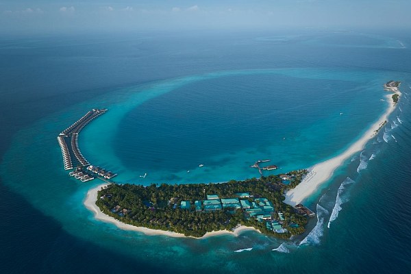 Finolhu Seaside Collection