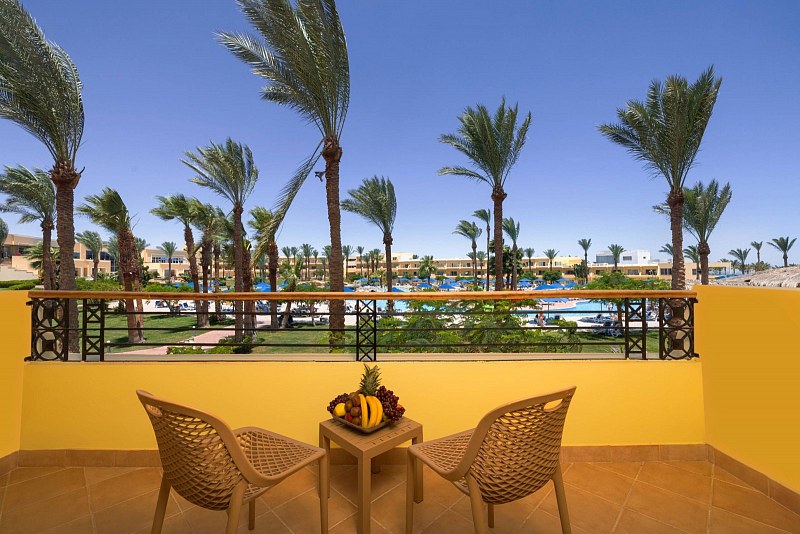 Amwaj Oyoun Resort & Casino, фото 6