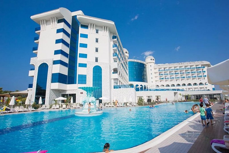 Water Side Resort & Spa, фото 2