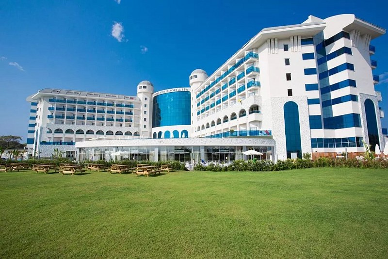 Water Side Resort & Spa, фото 1