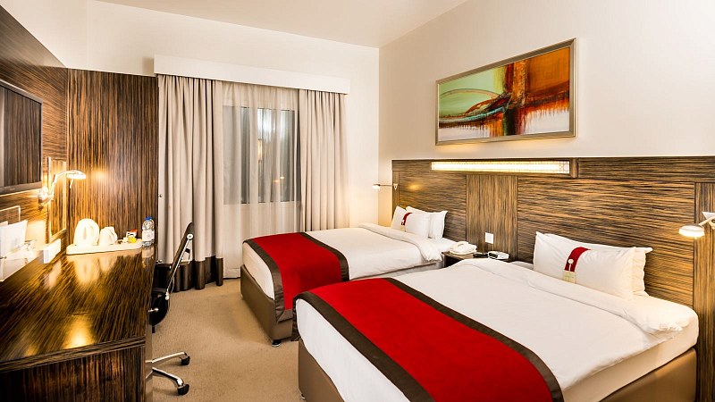 Holiday Inn Express Internet City, фото 1