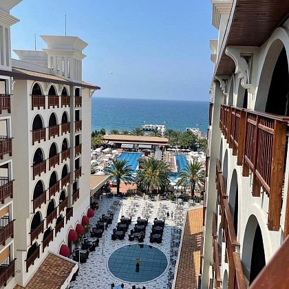 Quattro Beach Spa & Resort Hotel