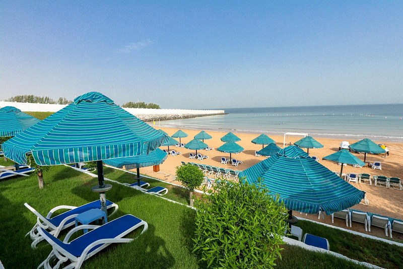 BM Beach Hotel, фото 3