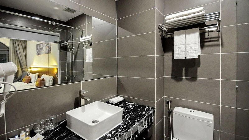 Crown Nguyen Hoang Hotel, фото 2