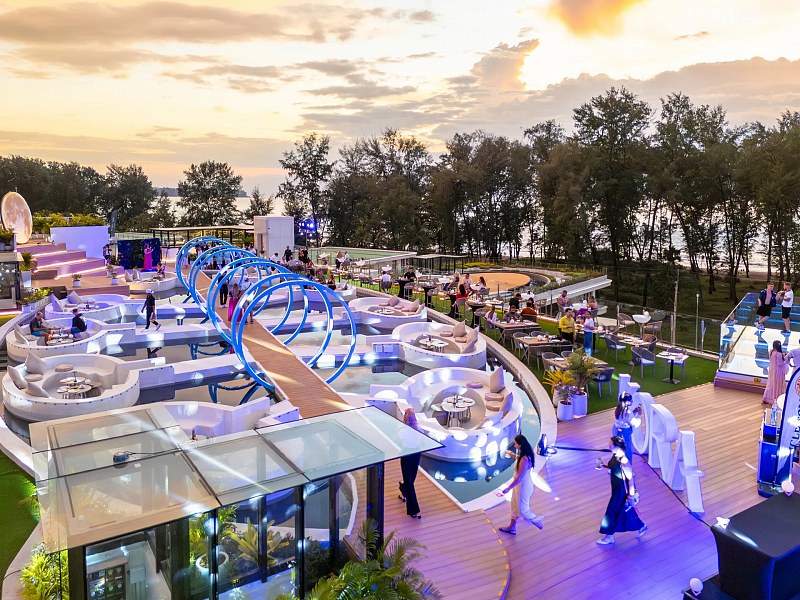 Kora Beach Resort Phuket, фото 2