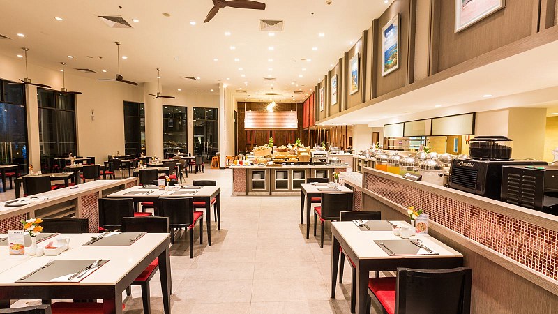 Deevana Plaza Phuket, фото 6