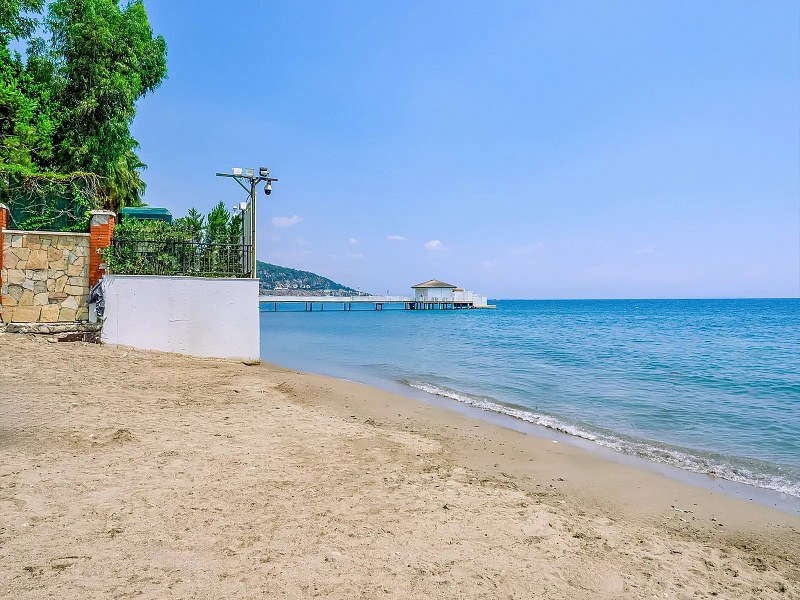 Alexius Beach Hotel, фото 5