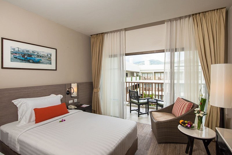 Deevana Plaza Phuket, фото 1