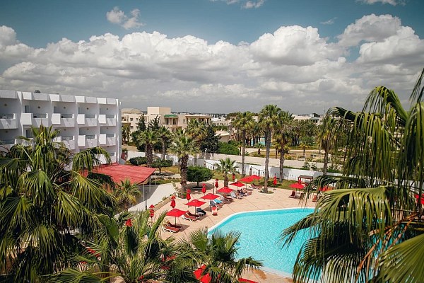 Houda Yasmine Hammamet