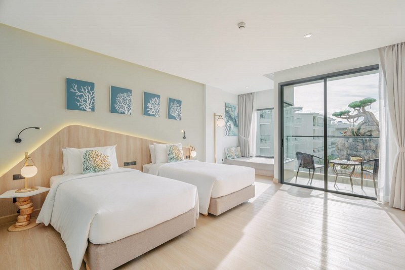 Phuket Emerald Beach Resort, фото 3