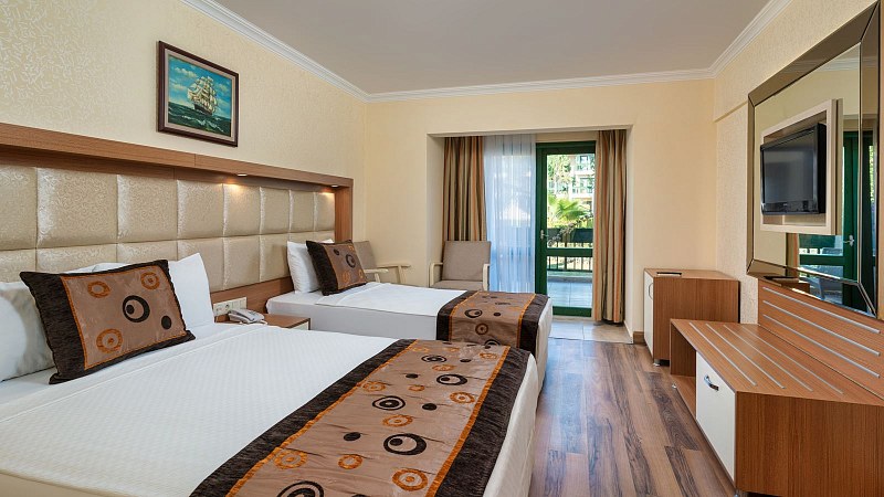 Oz Hotels Incekum Beach Resort, фото 4