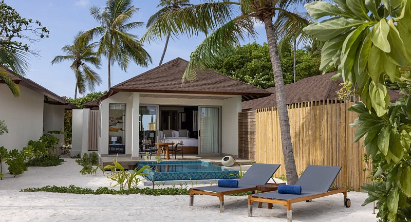 Avani+ Fares Maldives Resort, фото 4