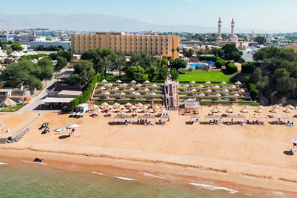 BM Beach Hotel