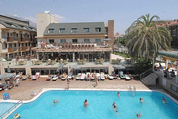 Ambassador Plaza Hotel