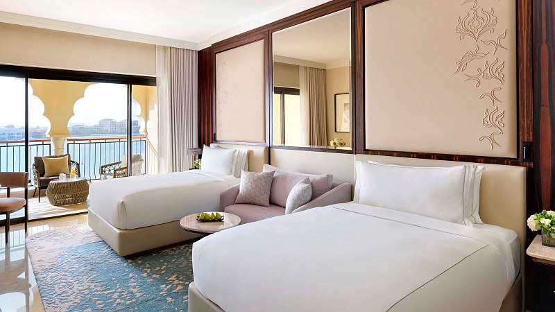 The Ritz-Carlton Abu Dhabi, фото 2