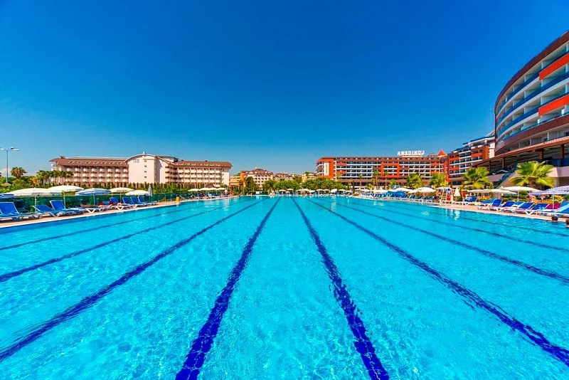 Lonicera Resort & Spa Hotel, фото 1