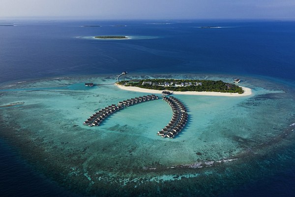 Kuredhivaru Resort & Spa