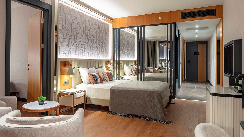 Mylome Luxury, фото 2