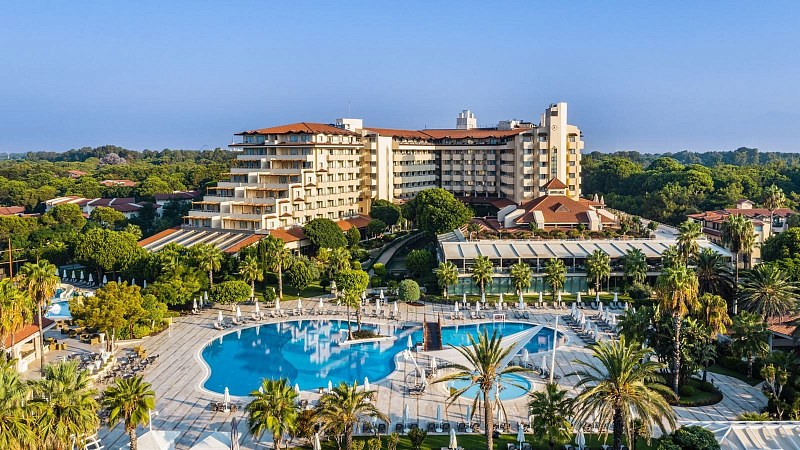 Bellis Deluxe Hotel, фото 1
