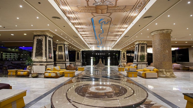 Amc Royal Hotel, фото 4