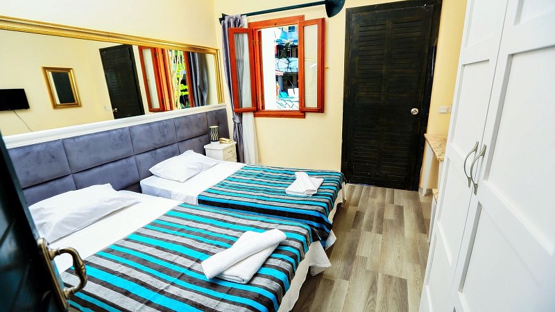 Hotel Bleu Nuit, фото 2