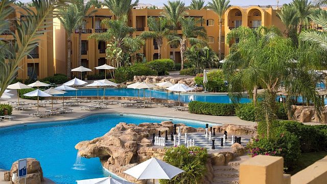 Stella Makadi Beach Resort & Spa