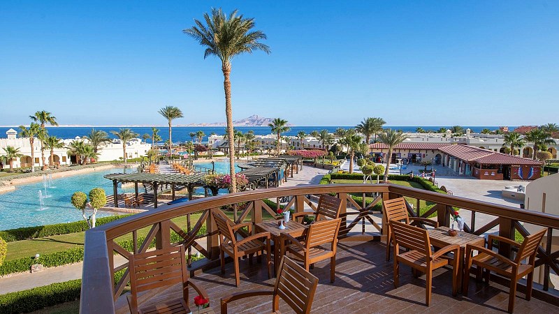 Charmillion Club Resort, фото 1