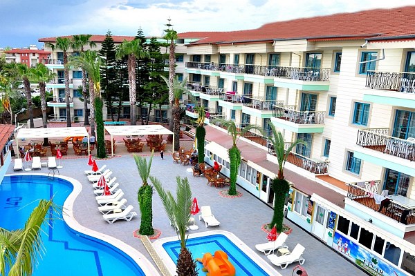 Cinar Family Suite Hotel