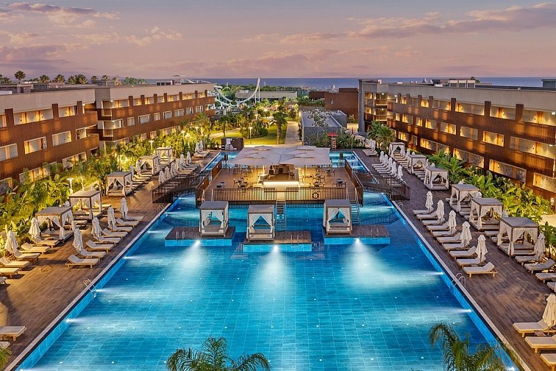 Jacaranda Luxury Resort, фото 1