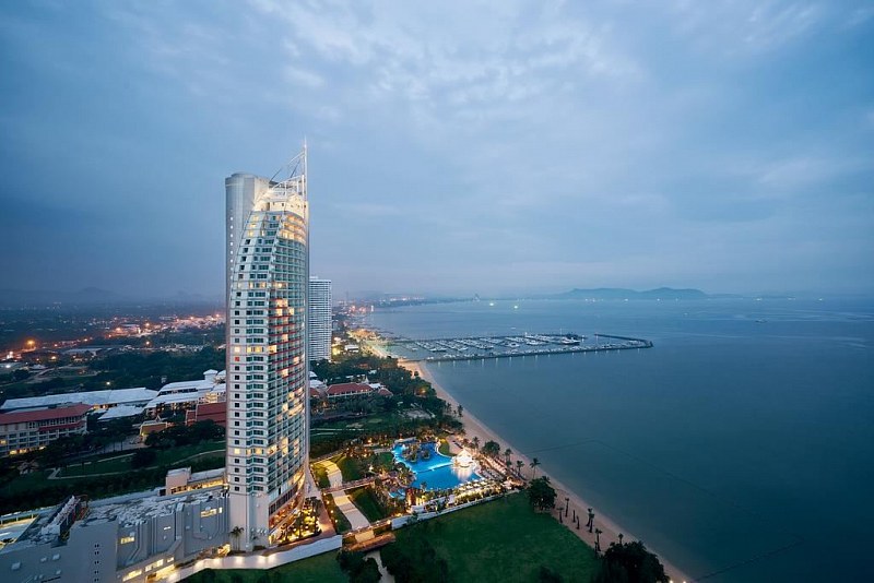 Movenpick Siam Hotel Pattaya, фото 1