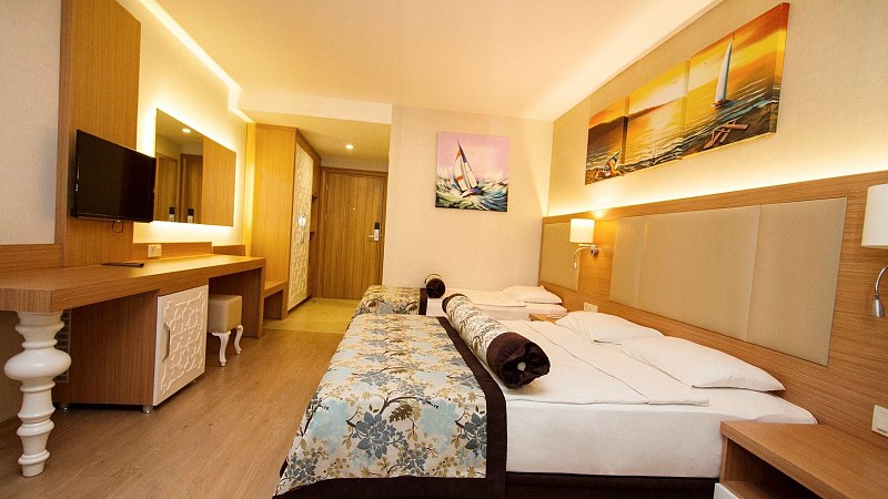 Blue Wave Suite Hotel, фото 1