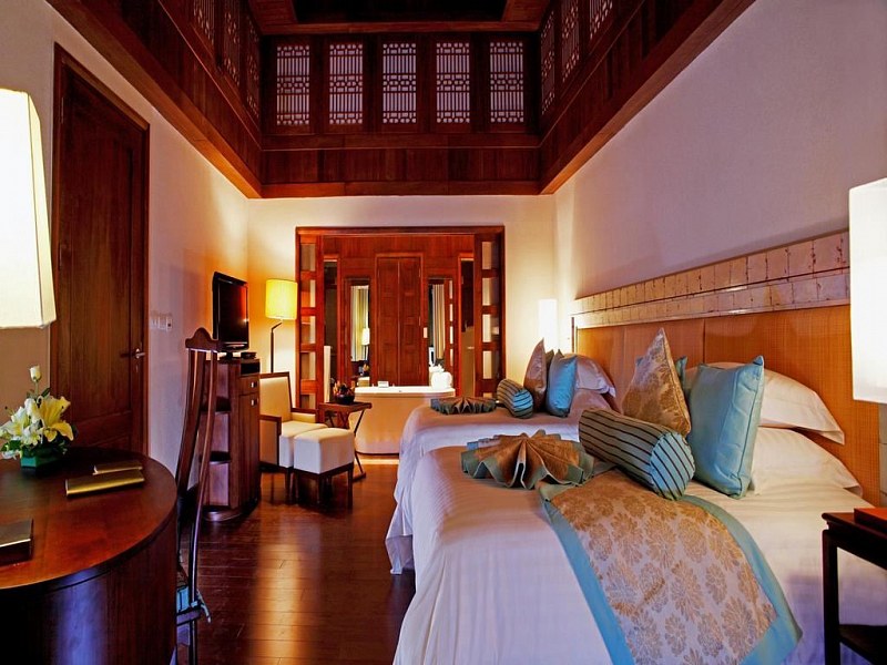 Centara Grand Beach Resort Phuket, фото 3