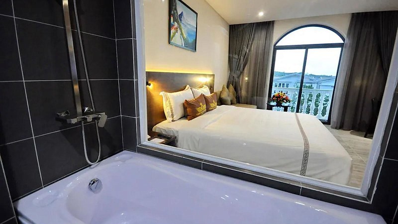 Crown Nguyen Hoang Hotel, фото 12