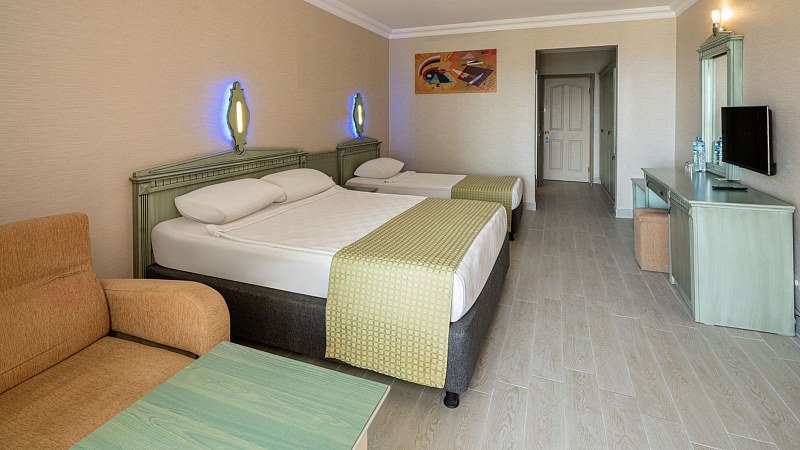 Holiday Park Resort, фото 5