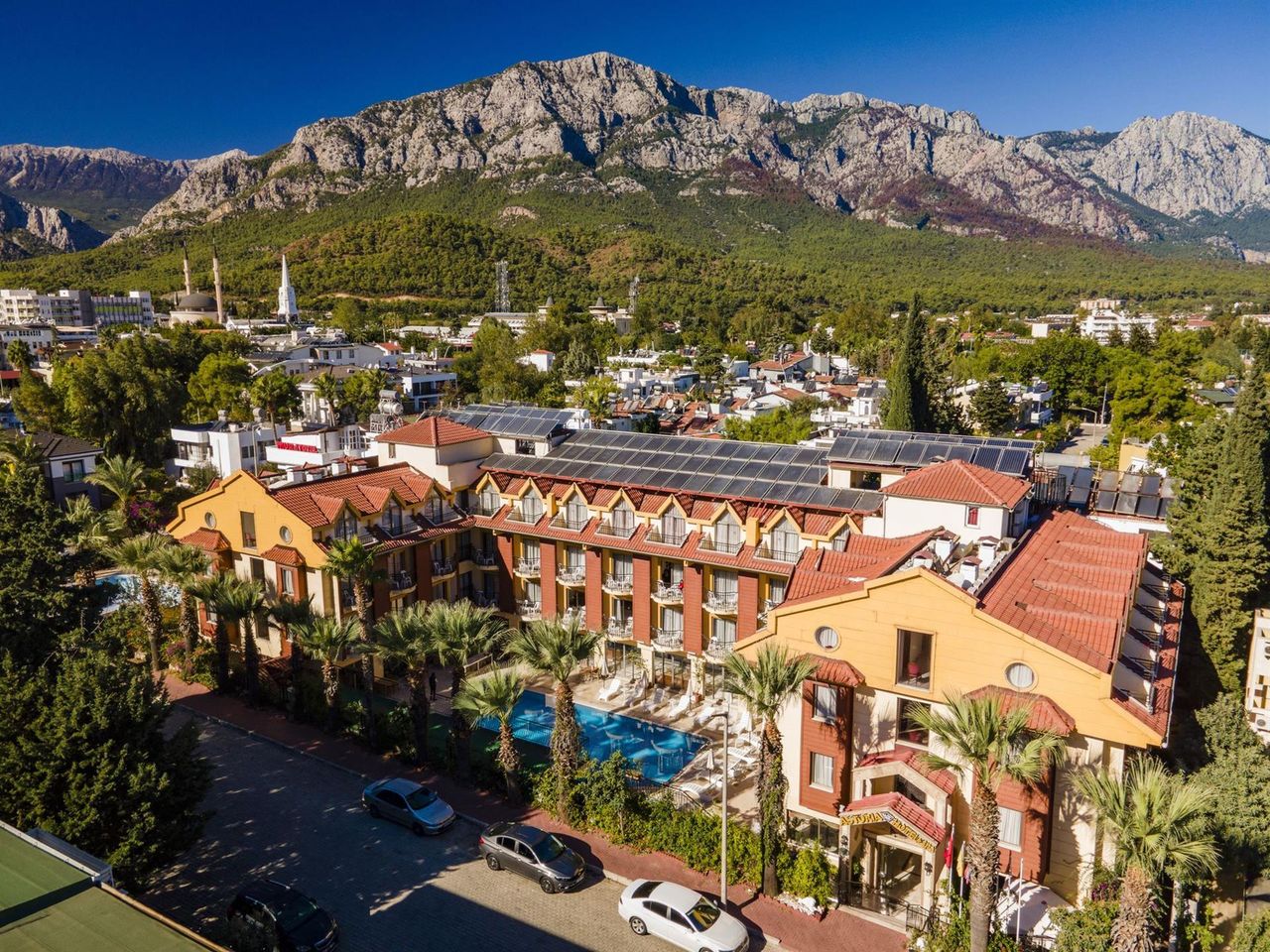 Astoria Hotel & Spa