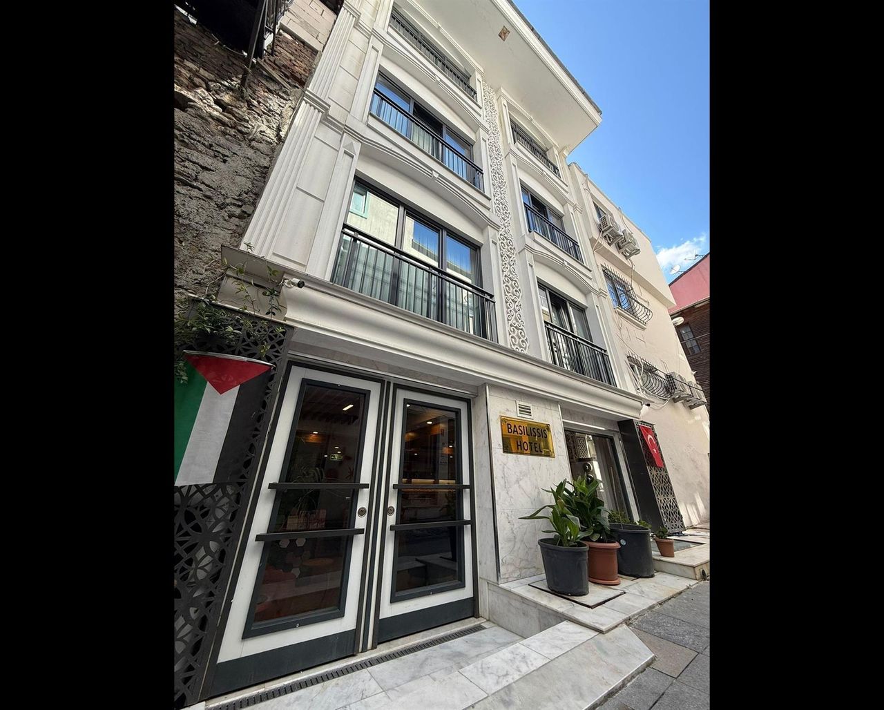 Basilissis Hotel