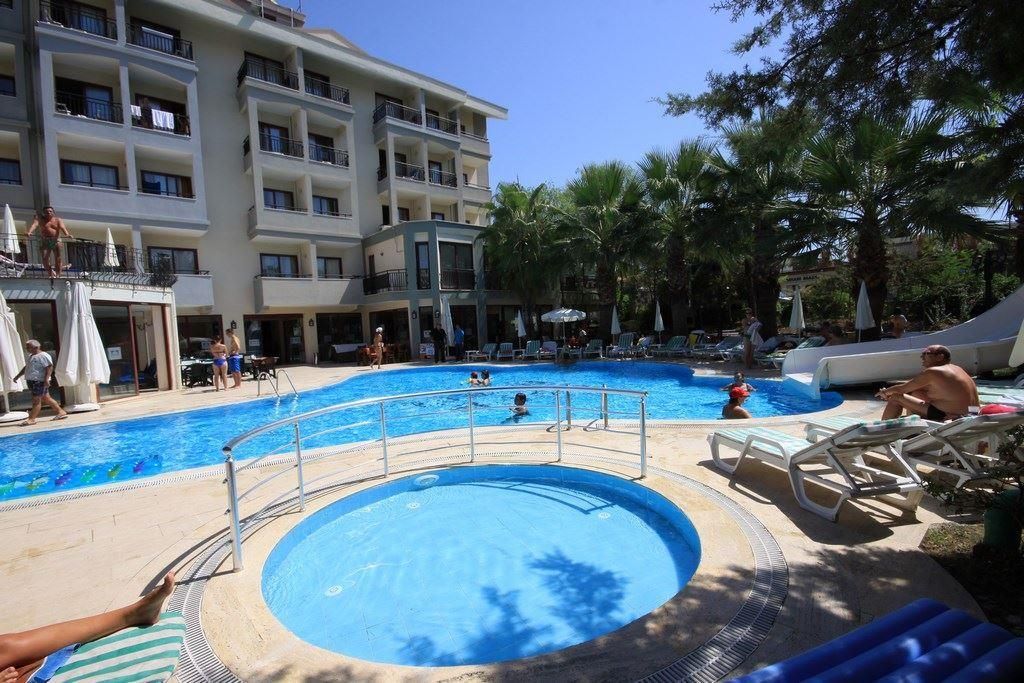 Hera Beach Hotel