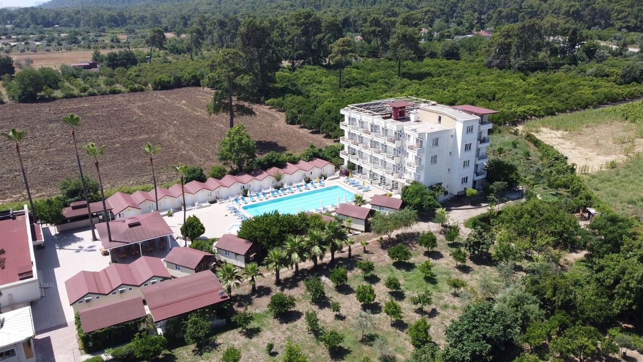 Imeros Hotel