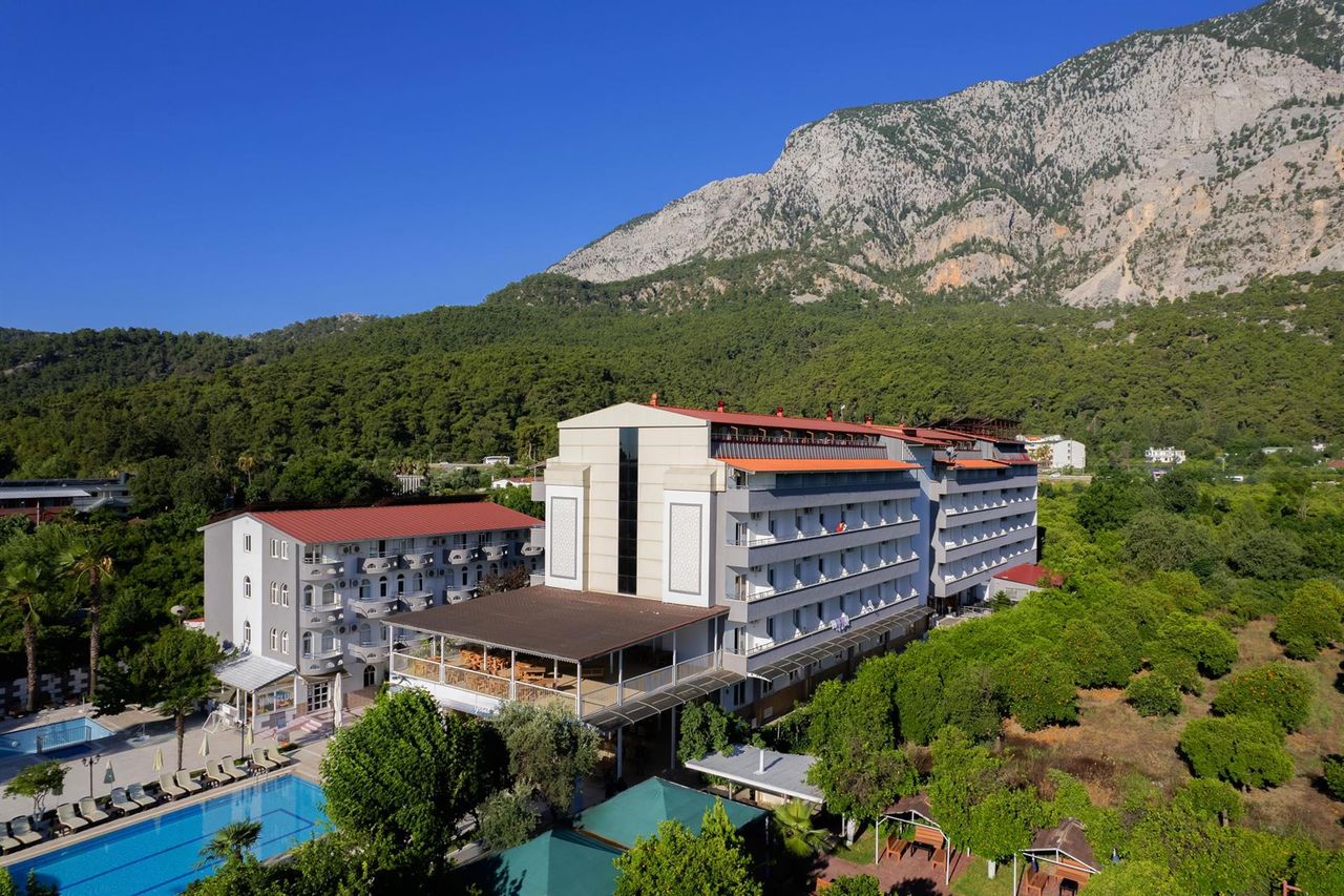 Grand Hotel Derin (ex. Sunmerry)