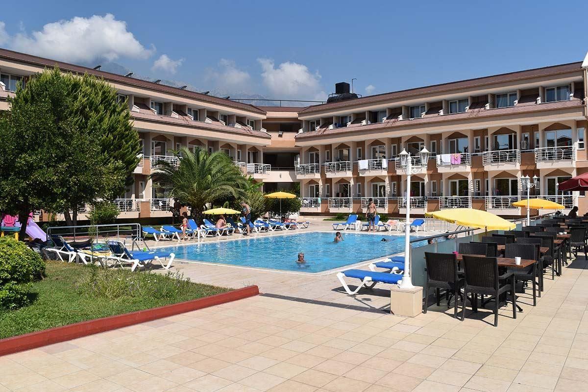 Ares Dream (ex. Club Ares, Queen Victoria)