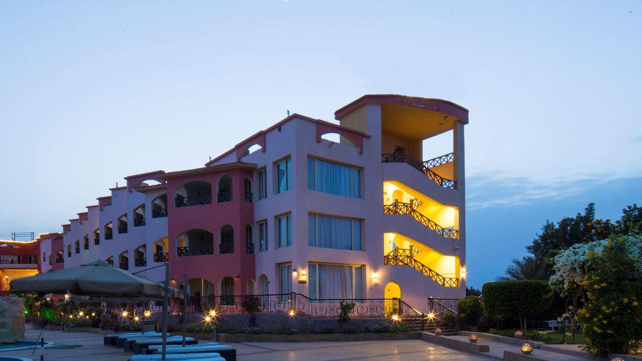Blue House Hotel (ex. le Mirage Moon Resort, Moon Resort Marsa Alam) — фото 3
