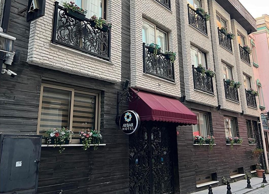 Aybar Hotel