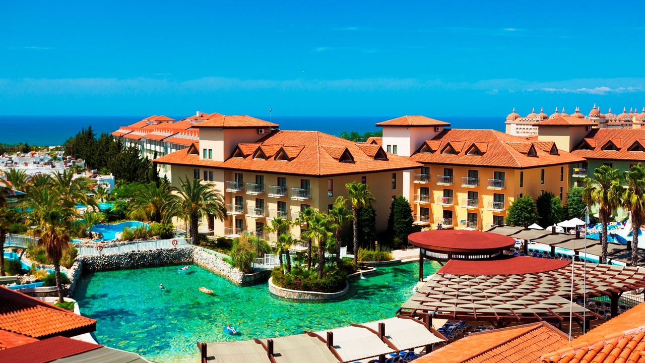Club Grand Aqua