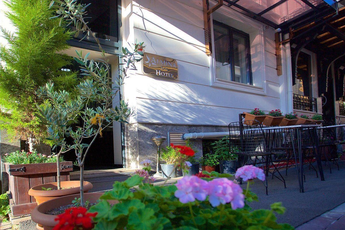 Almina Inn Beyazit