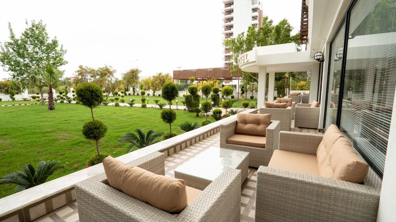 Lara Garden Hotel — фото 2