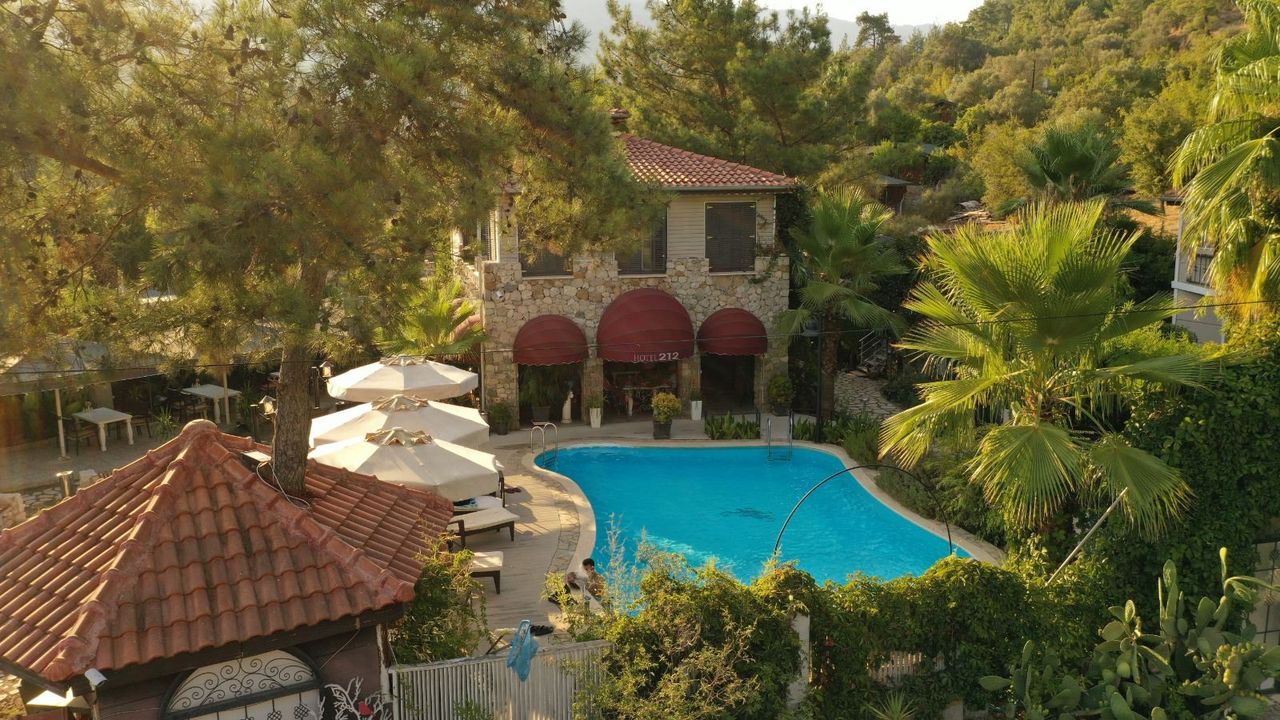 Hotel 212 Olympos