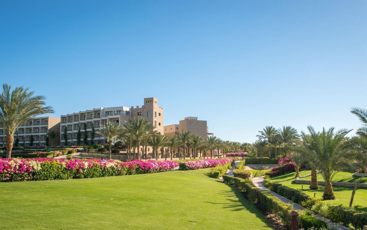Fort Arabesque Beach Resort — фото 2